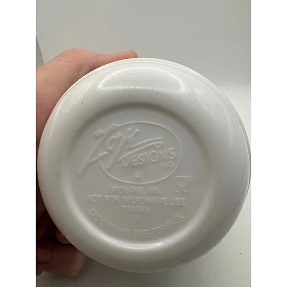 Vtg Disney Winnie the Pooh Melamine Cup Zak Designs Hundred Acre Band Plastic - Picture 6 of 6